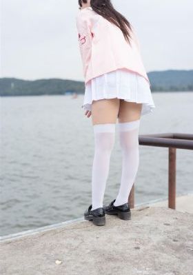 一部一直喷奶水的av
